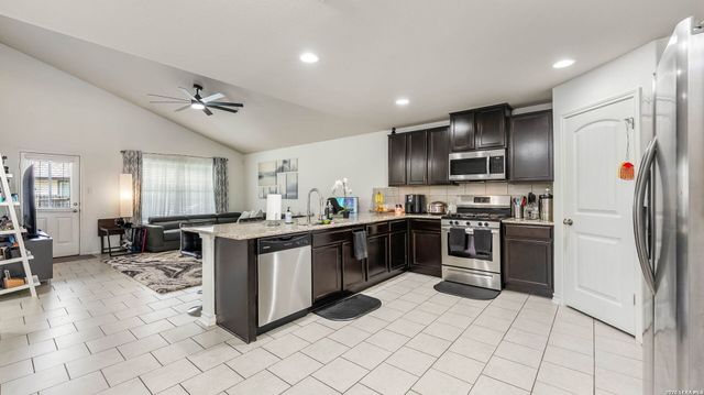 2638 Willow Pond, San Antonio, TX 78244