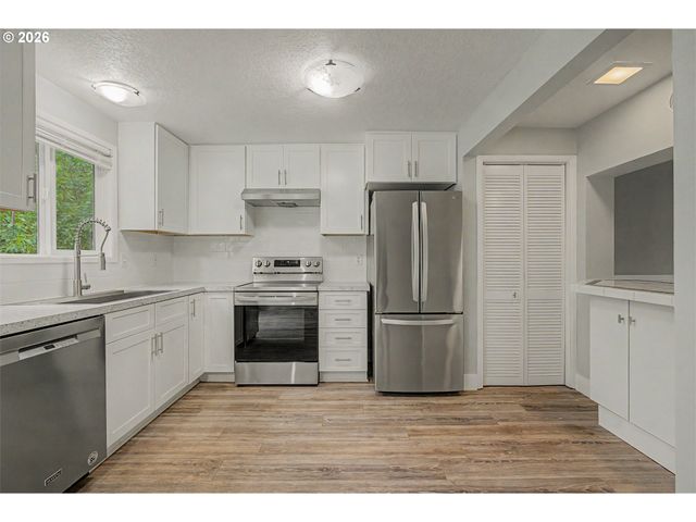 29470 Sw VOLLEY St 63, Wilsonville, OR 97070