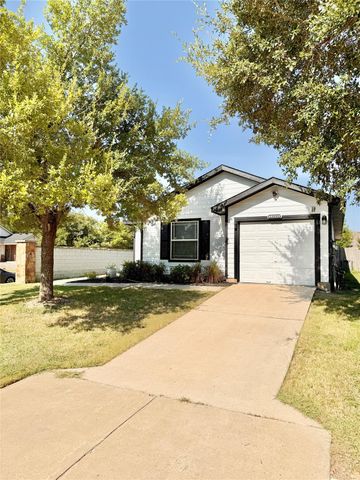 13000 Maidenhair TRL, Elgin, TX 78621