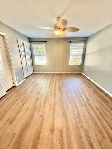 13000 Maidenhair TRL, Elgin, TX 78621