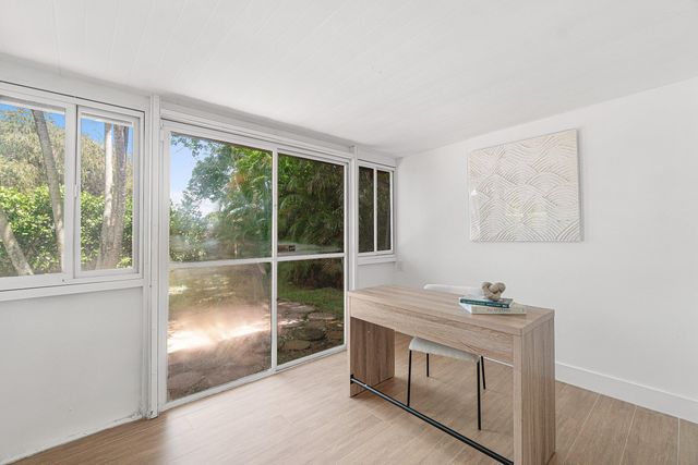 14888 Sunnyview Lane, Delray Beach, FL 33484