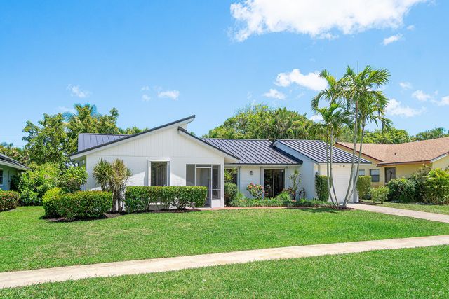 14888 Sunnyview Lane, Delray Beach, FL 33484