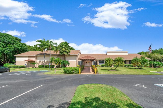 14888 Sunnyview Lane, Delray Beach, FL 33484