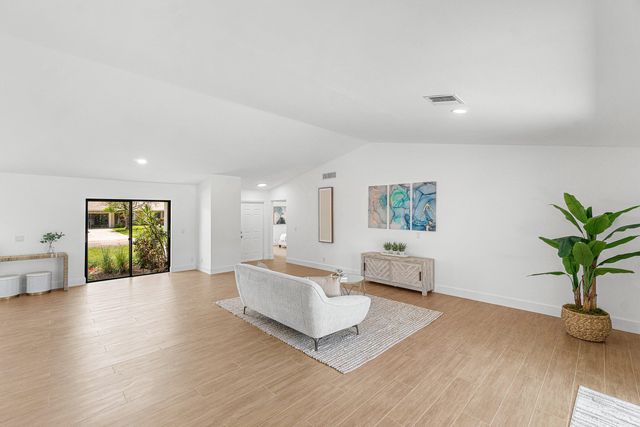 14888 Sunnyview Lane, Delray Beach, FL 33484