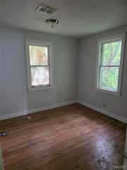 443 Chaudet Avenue, Cahokia, IL 62206