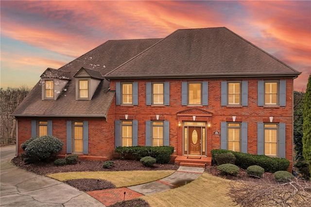 2910 Leeds Garden Lane, Alpharetta, GA 30022