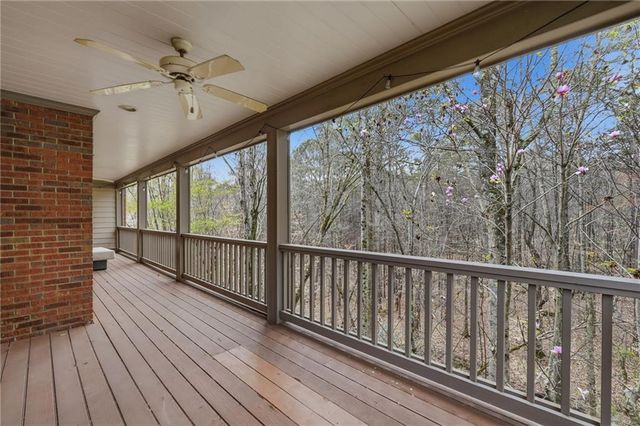 2910 Leeds Garden Lane, Alpharetta, GA 30022