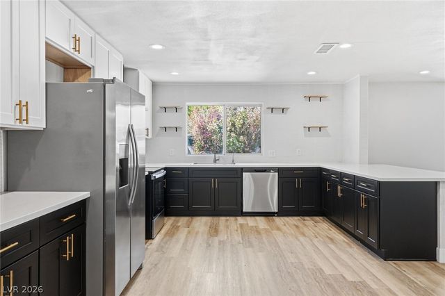 3145 Duneville Street, Las Vegas, NV 89146