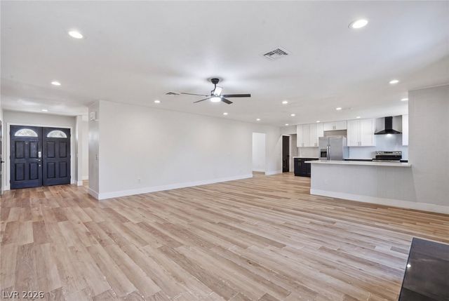 3145 Duneville Street, Las Vegas, NV 89146