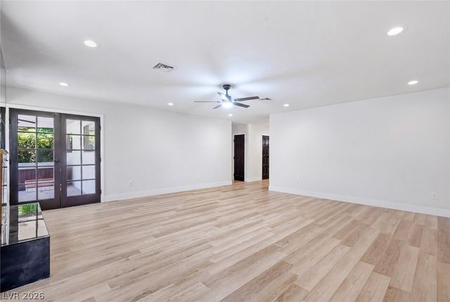 3145 Duneville Street, Las Vegas, NV 89146