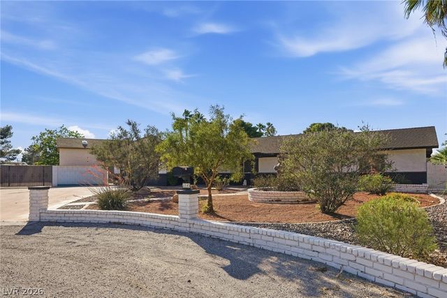 3145 Duneville Street, Las Vegas, NV 89146