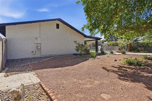 3145 Duneville Street, Las Vegas, NV 89146