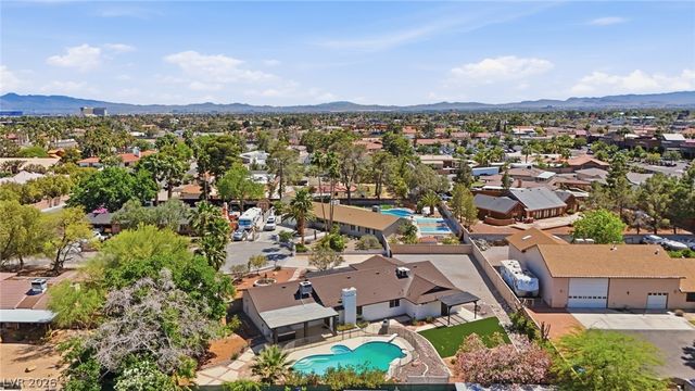 3145 Duneville Street, Las Vegas, NV 89146