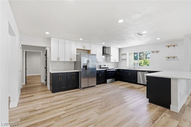 3145 Duneville Street, Las Vegas, NV 89146