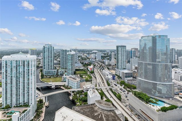 200 Biscayne Boulevard Way 4912, Miami, FL 33131