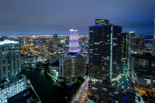 200 Biscayne Boulevard Way 4912, Miami, FL 33131