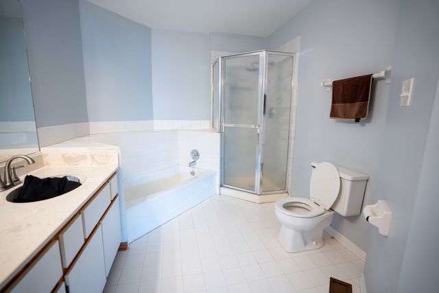9939 CONSTITUTION Court, Orland Park, IL 60462