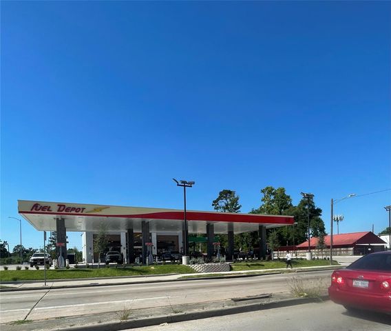 4815 E Tidwell Road, Houston, TX 77016