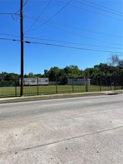 4815 E Tidwell Road, Houston, TX 77016