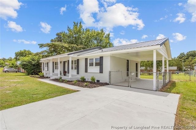 1606 Grandview Drive, Fayetteville, NC 28314