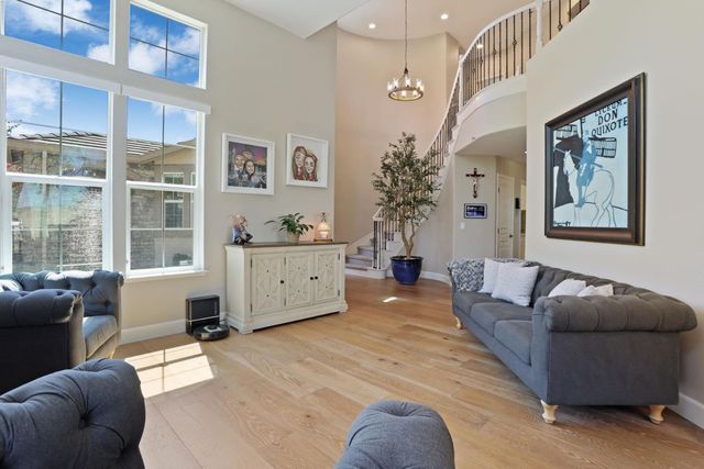 5659 Westchester Cir, Stockton, CA 95219