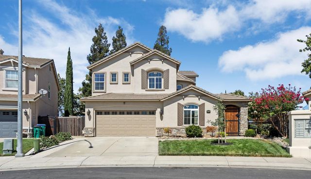 5659 Westchester Cir, Stockton, CA 95219