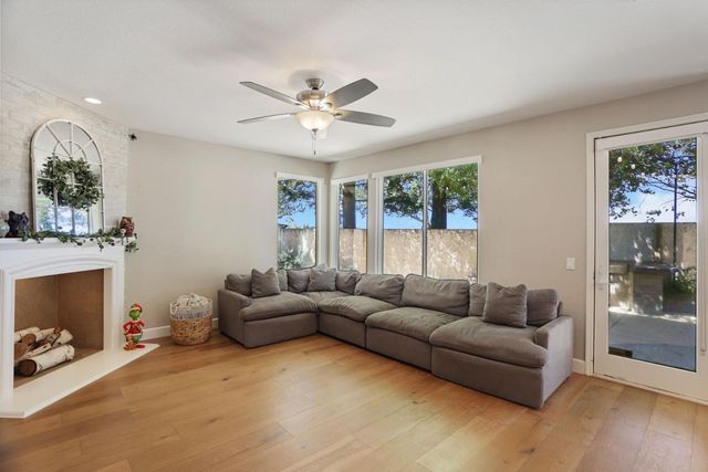5659 Westchester Cir, Stockton, CA 95219