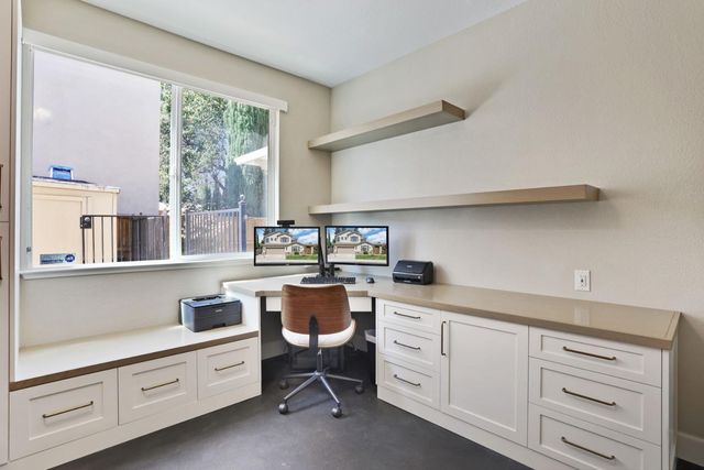 5659 Westchester Cir, Stockton, CA 95219