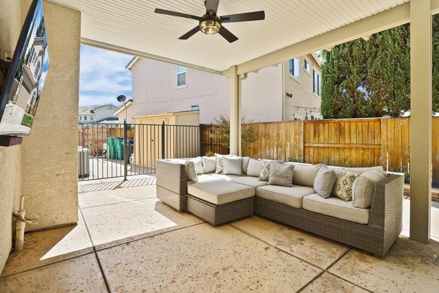 5659 Westchester Cir, Stockton, CA 95219