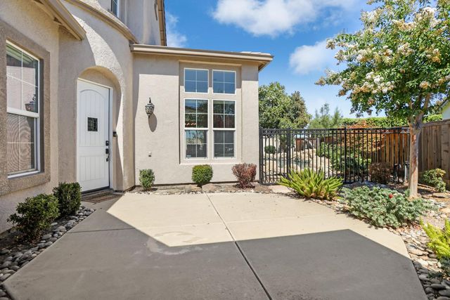 5659 Westchester Cir, Stockton, CA 95219