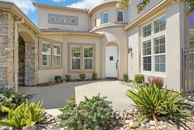 5659 Westchester Cir, Stockton, CA 95219