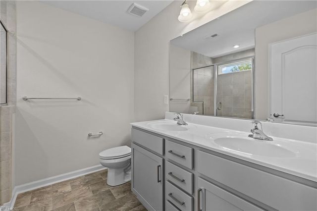 128 Freeman DR, Hampton, VA 23666