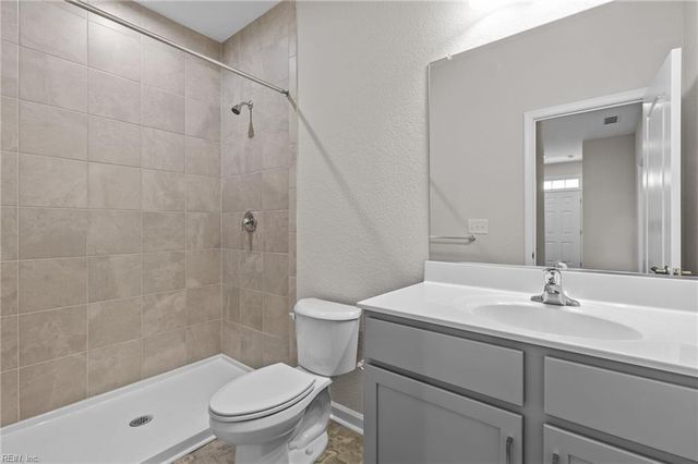 128 Freeman DR, Hampton, VA 23666