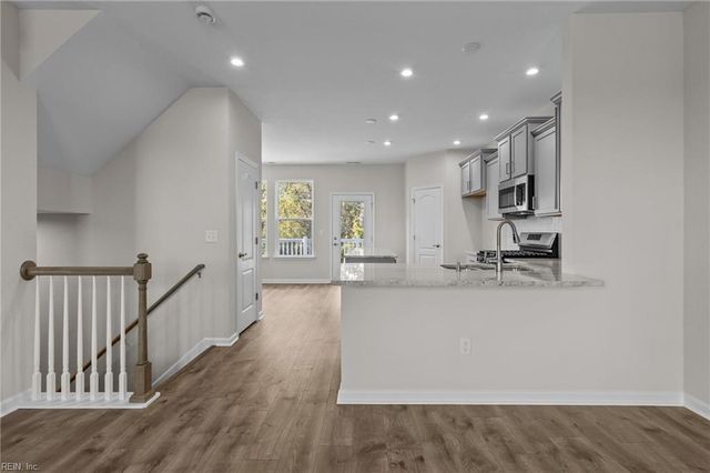 128 Freeman DR, Hampton, VA 23666