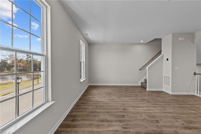 128 Freeman DR, Hampton, VA 23666