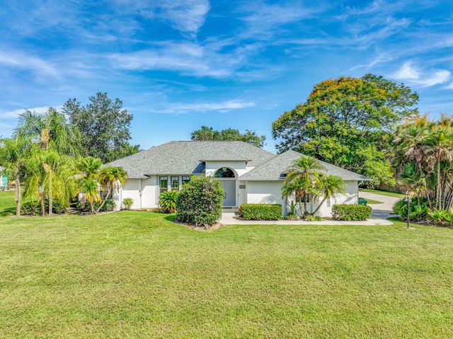 204 SW Gettysburg Drive, Port St Lucie, FL 34953