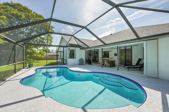 204 SW Gettysburg Drive, Port St Lucie, FL 34953
