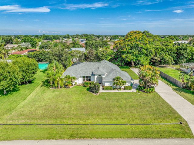 204 SW Gettysburg Drive, Port St Lucie, FL 34953