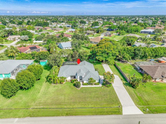 204 SW Gettysburg Drive, Port St Lucie, FL 34953