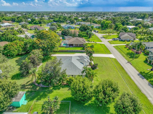 204 SW Gettysburg Drive, Port St Lucie, FL 34953
