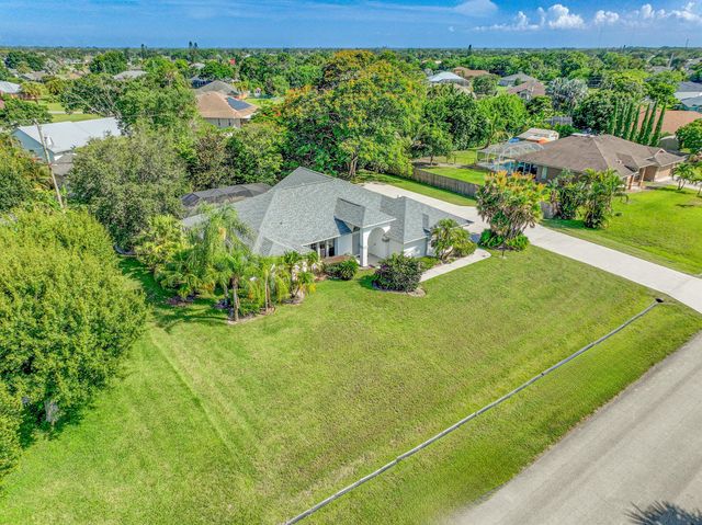 204 SW Gettysburg Drive, Port St Lucie, FL 34953