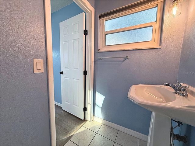 926 EVERETT STREET, Lake Alfred, FL 33850