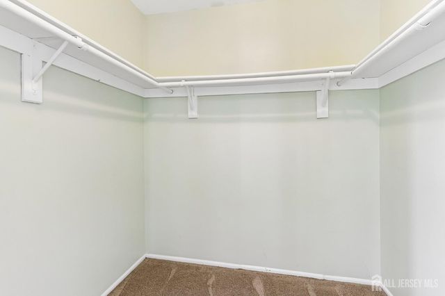 4 Chelsea Drive, Piscataway, NJ 08854