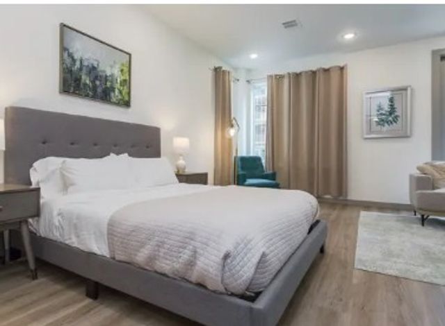 4001 Roseland Avenue, Dallas, TX 75204