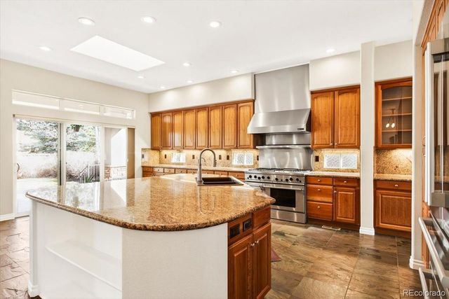 9430 S Silent Hills Drive, Lone Tree, CO 80124