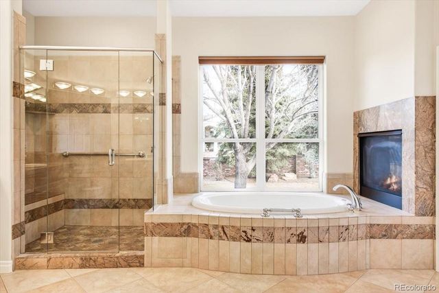 9430 S Silent Hills Drive, Lone Tree, CO 80124