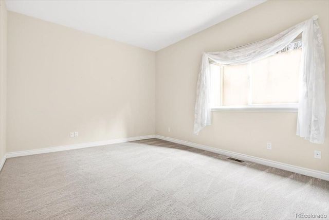 9430 S Silent Hills Drive, Lone Tree, CO 80124