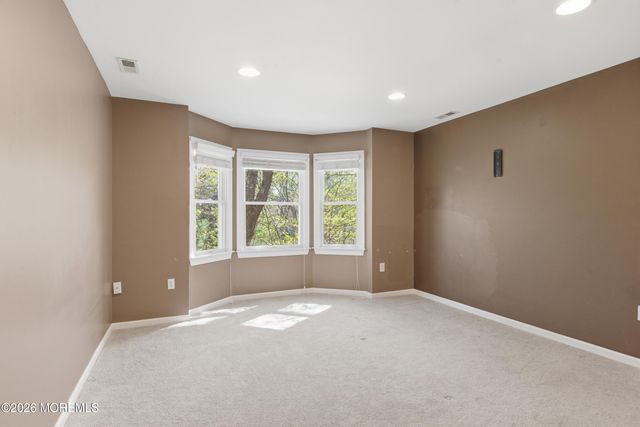 2 Mehar Court, Jackson, NJ 08527
