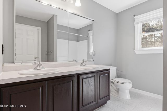 2 Mehar Court, Jackson, NJ 08527