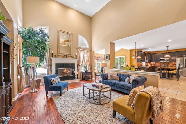 2 Mehar Court, Jackson, NJ 08527